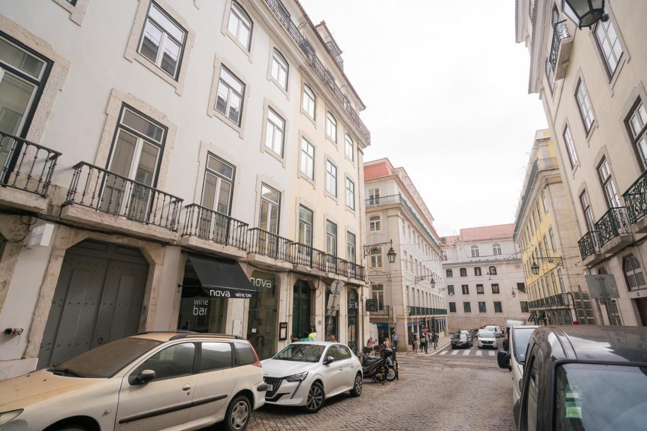 Luxury Condo In Heart Of Baixa-Chiado Lisbon Luaran gambar